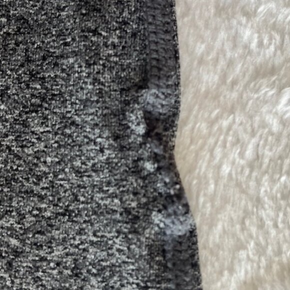 NVGTN Gray & Black Curve Contour Leggings- Size M - Picture 4 of 9